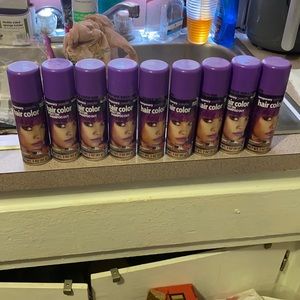 Purple spray in hair color. 💜💜💜💜💜💜💜💜